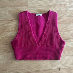 Aritzia Babaton Hot Pink Sculpt Knit Deep V-Neck Tank Large